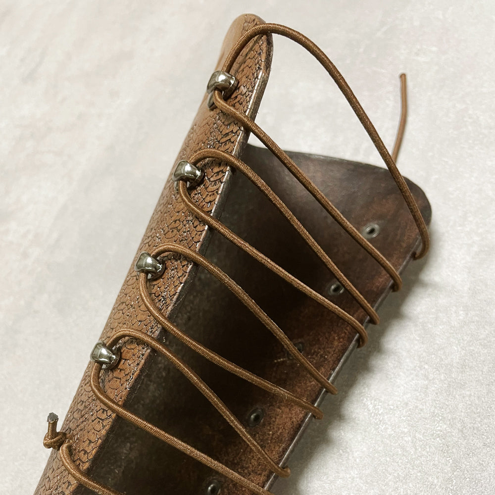Armschutz_punz.Schlange6